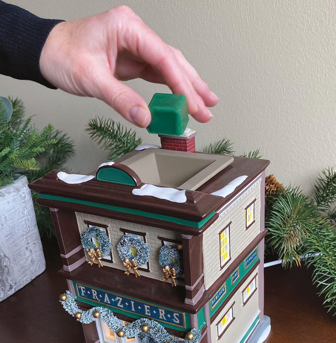 Department 56 Frazier's Fresh & Festive